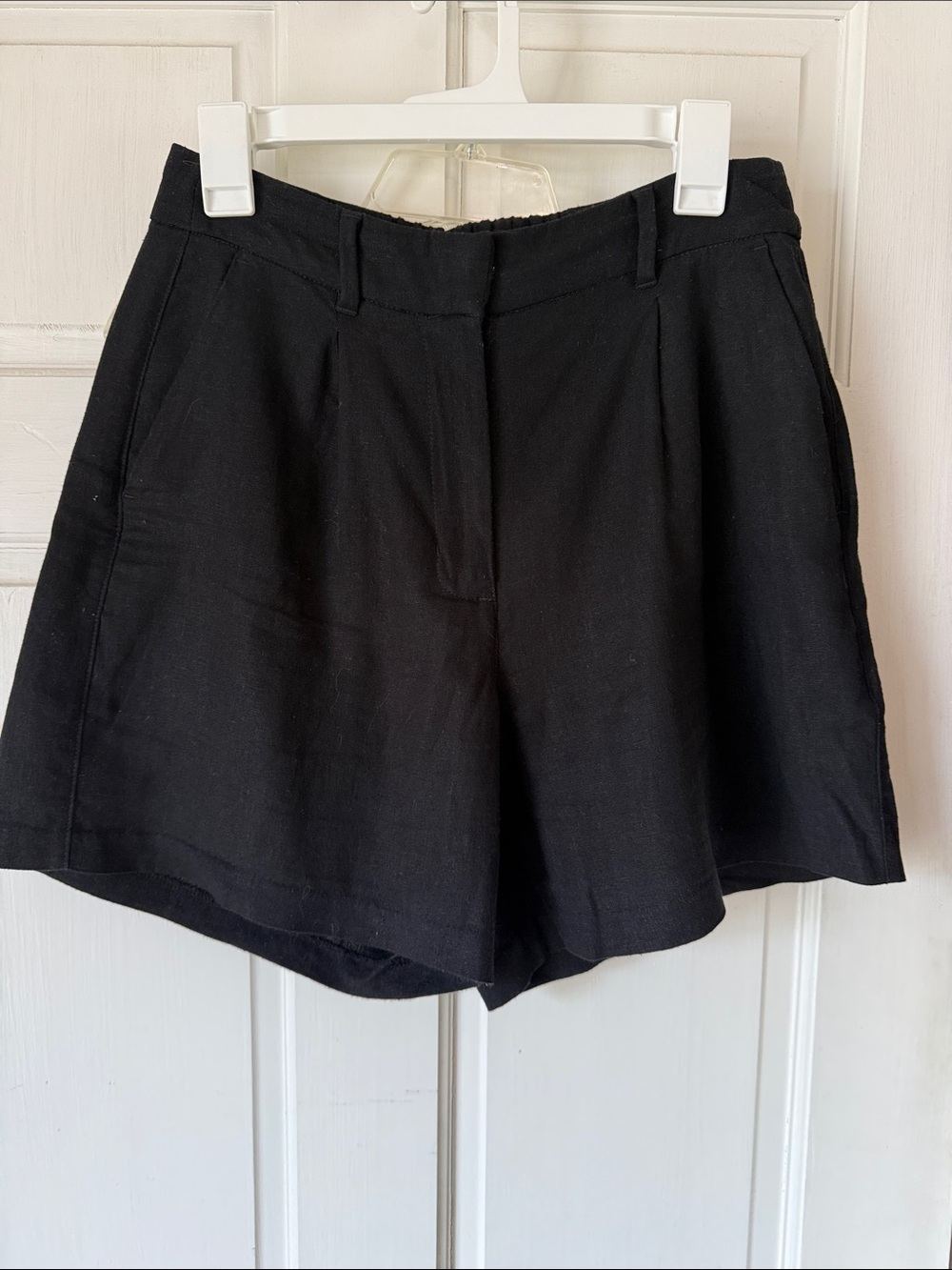 Old navy linen High-Rise Black Women’s Shorts - Classic Tailored Fit 5” inseam
